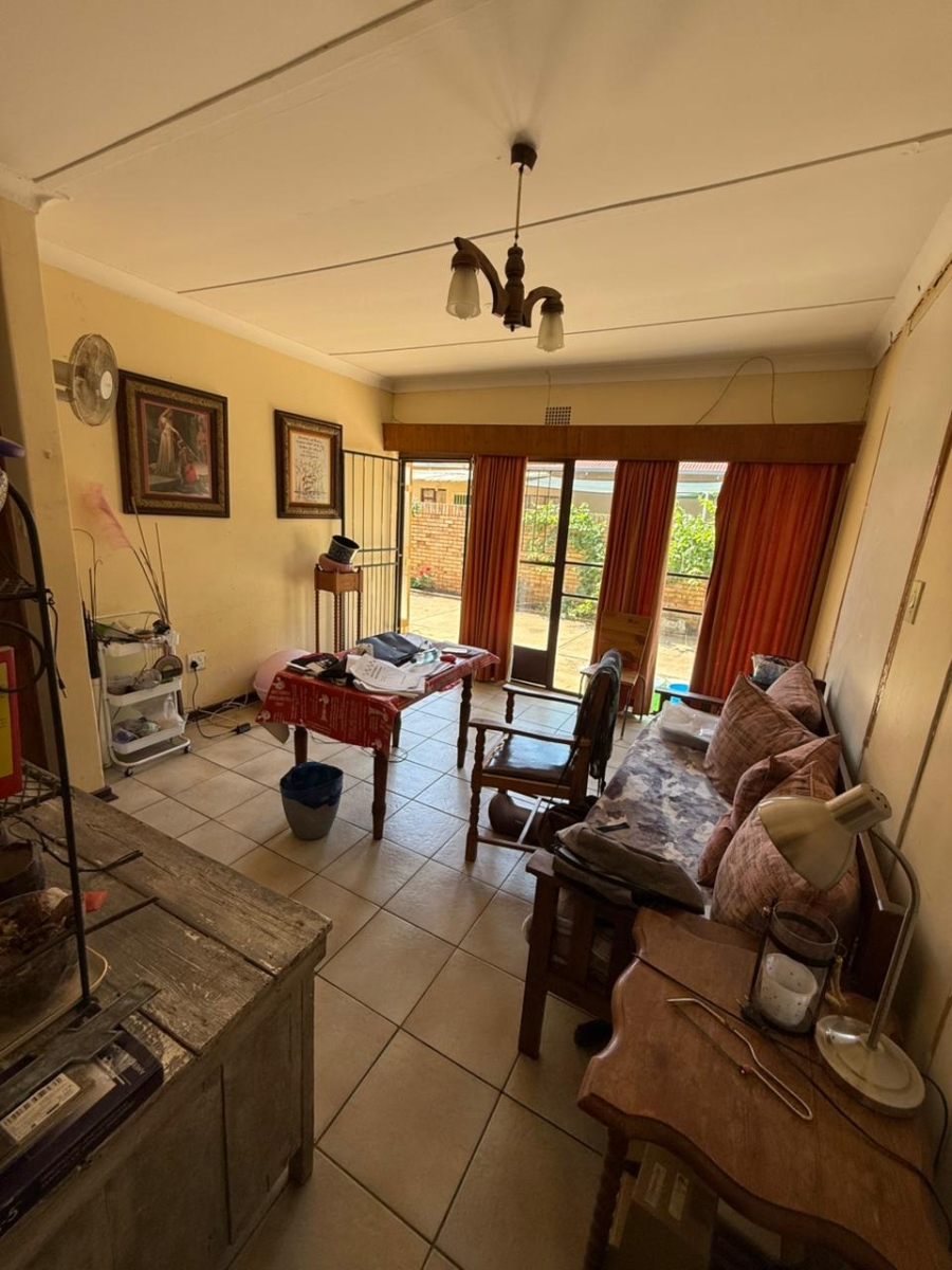  Bedroom Property for Sale in Potchefstroom South North West